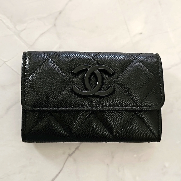NEW AUTHENTIC Chanel Flap Cardholder Black - Picture 1 of 15